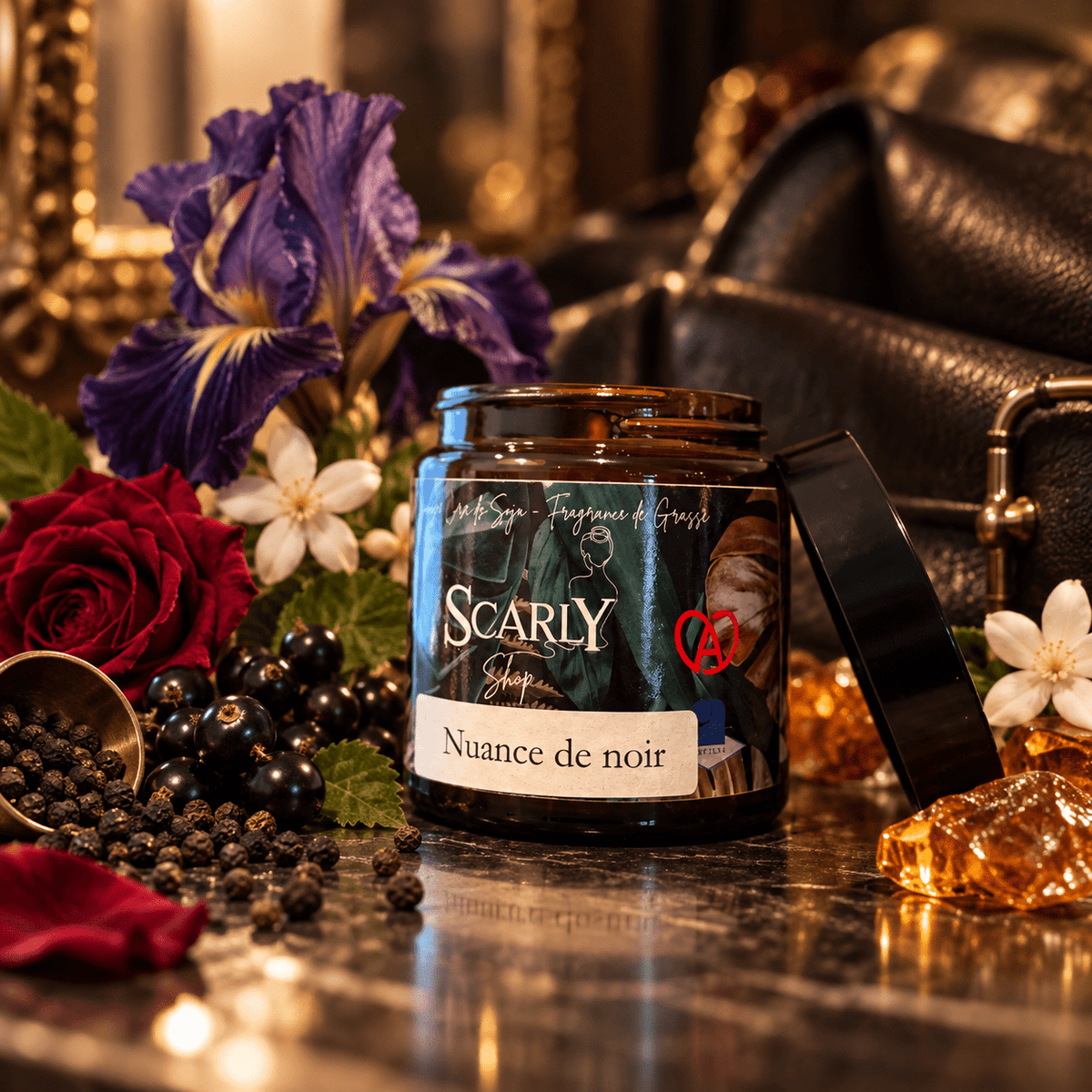 Bougie Artisanale Nuances de Noir | Cuir & Ambre | Scarly Shop - Scarly Shop